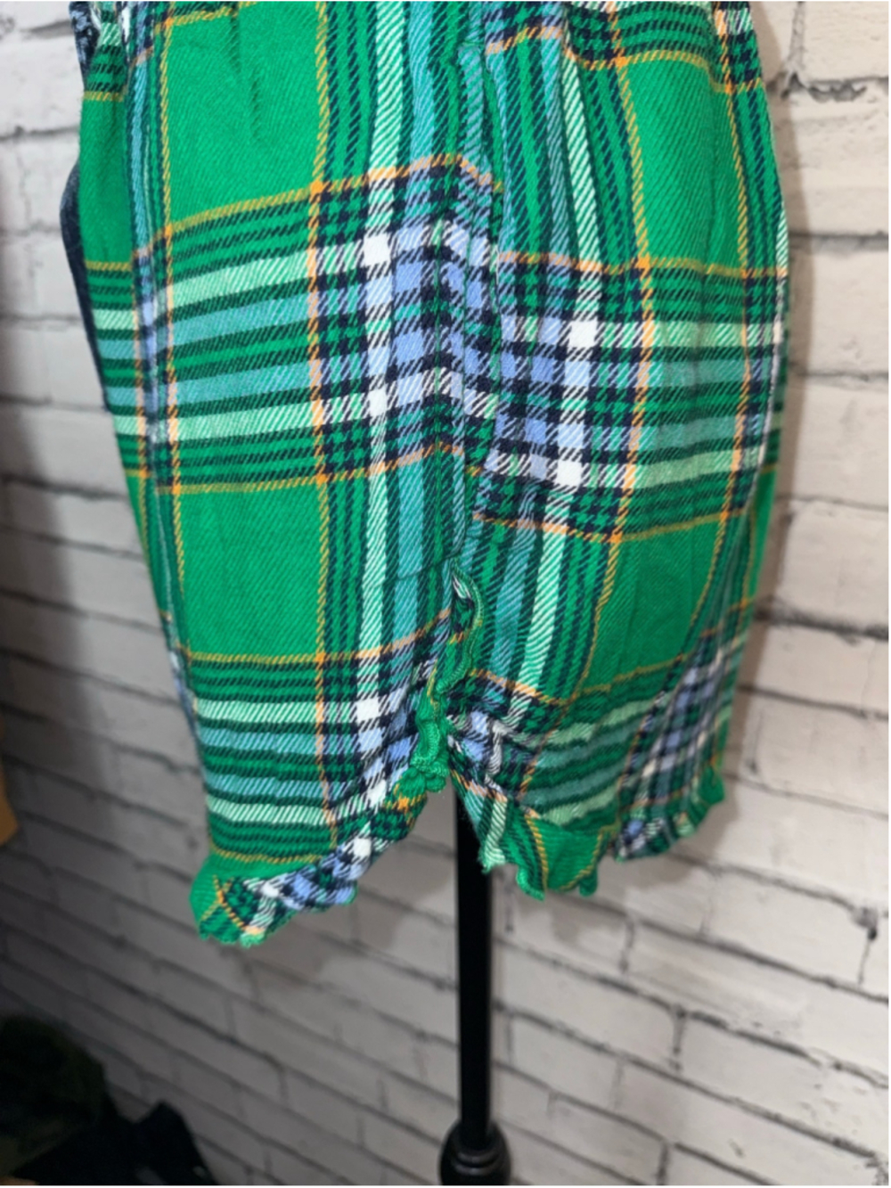 Women's Aerie Flannel Romper size XS Green Plaid Ruffle Boho Velvet Bow Fall - Picture 5 of 15